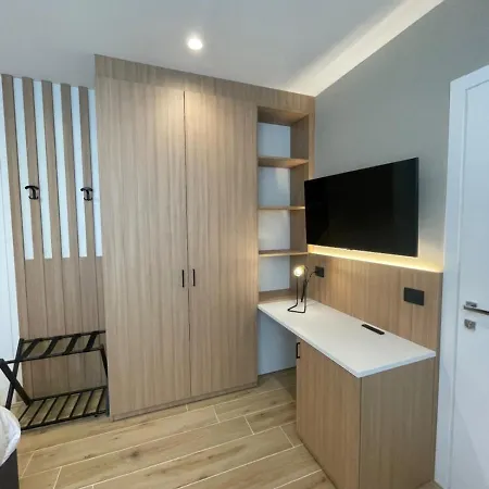 Il Pero - Bed And Relax ゲストハウス 3*