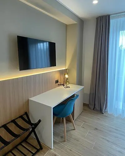 Il Pero - Bed And Relax ゲストハウス 3*